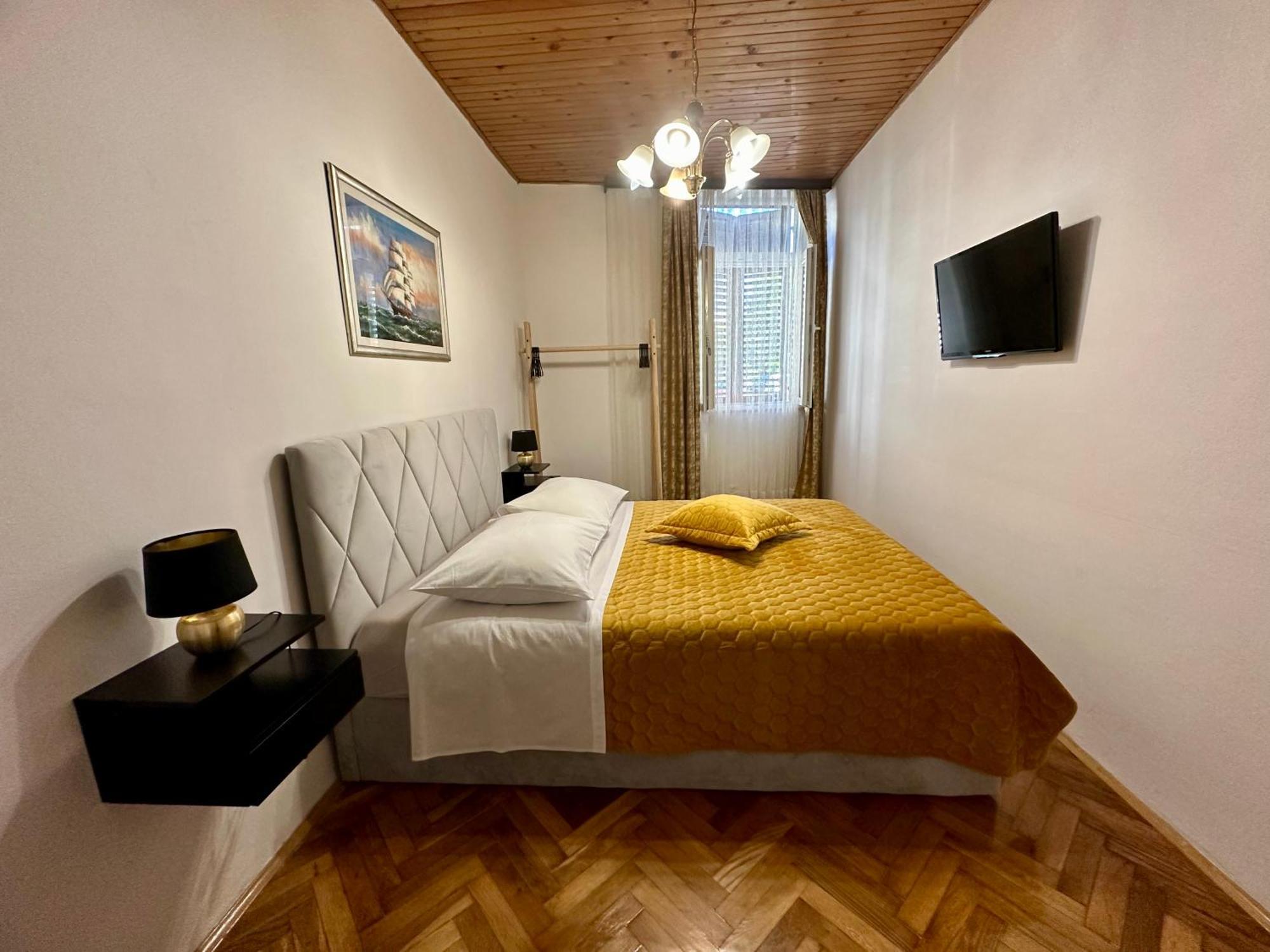 Antique Garden Villa Сплит Экстерьер фото